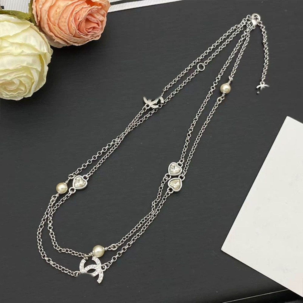 Tory Burch Chanel Style Long Chain Necklace Heart Rhinestone Logo